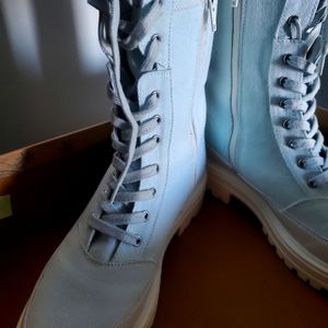 Feels Good to Be Lost Canvas Platform Boots in Faded(Baby Blue)